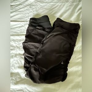 Size 2 in lulu, dance studio line pants in EUC Size 12 in ivivva
